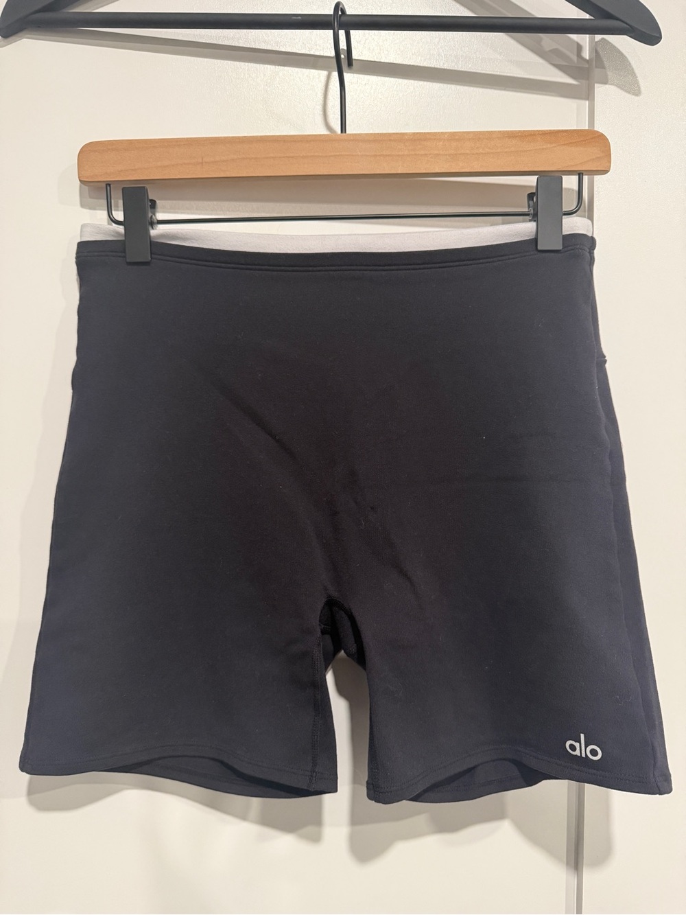 ALO Yoga Black High-Rise Bike Shorts with Subtle Logo